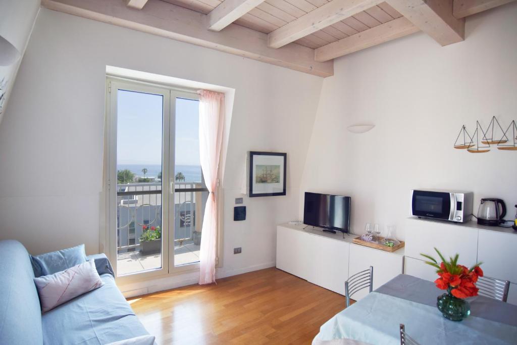 Sweet Sea View – Savona
